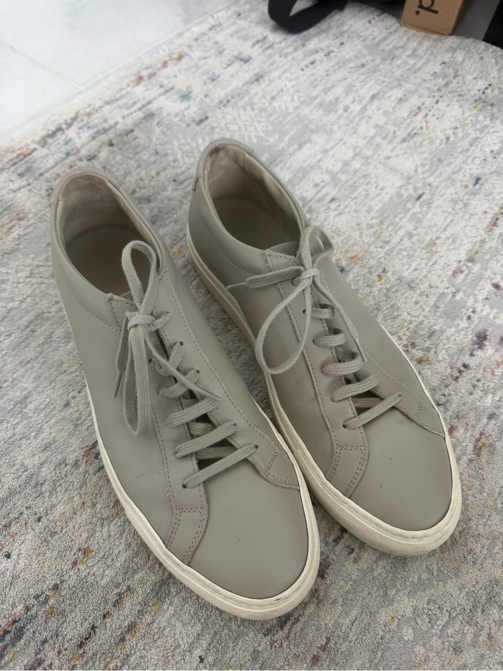 Common Projects Low-Top Leather Sneakers in Light Gray
